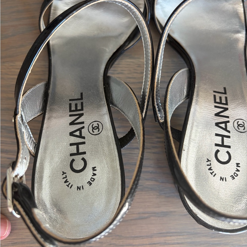 CHANEL Glossy Black Strappy Heels - Picture 2 of 8